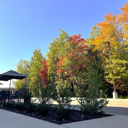 Fairfield By Marriott Inn & Suites North Bay Exterior foto